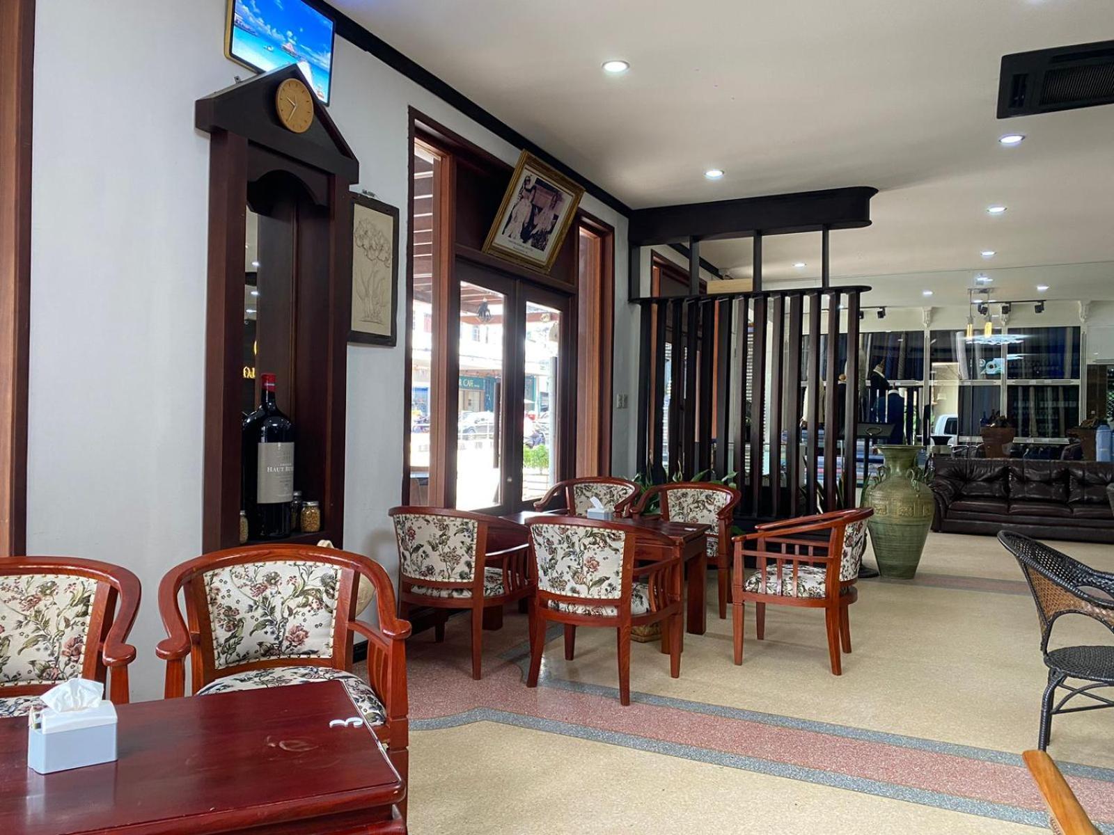 Subinh Hotel And Restaurant Pakse Exterior foto