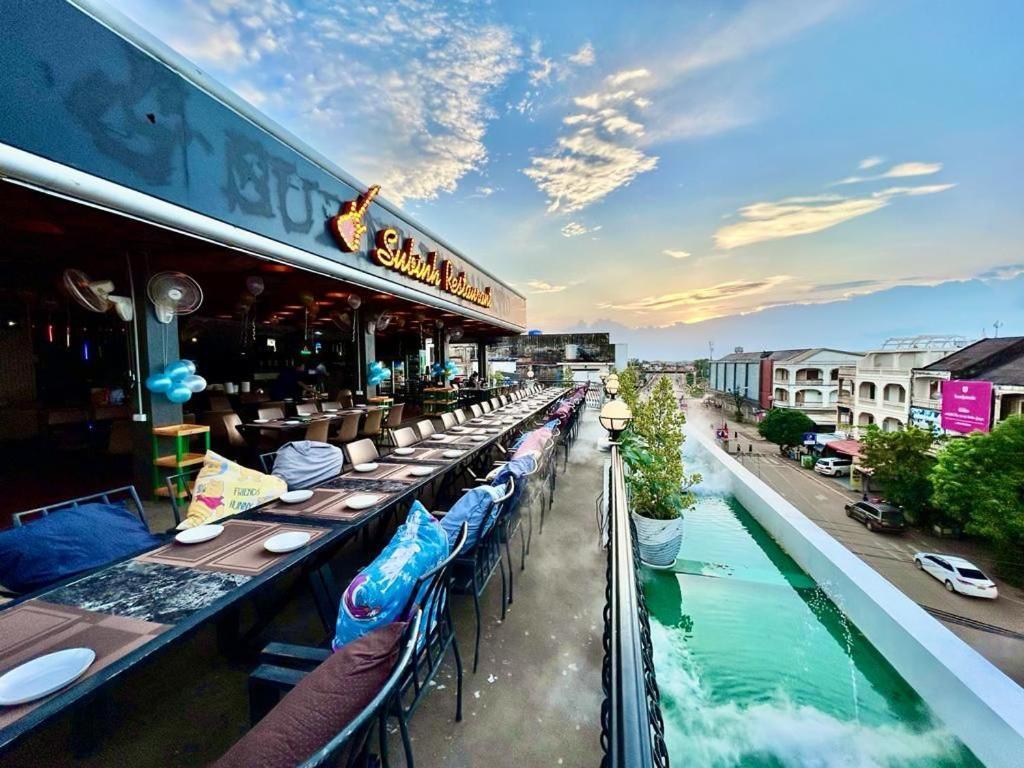 Subinh Hotel And Restaurant Pakse Exterior foto