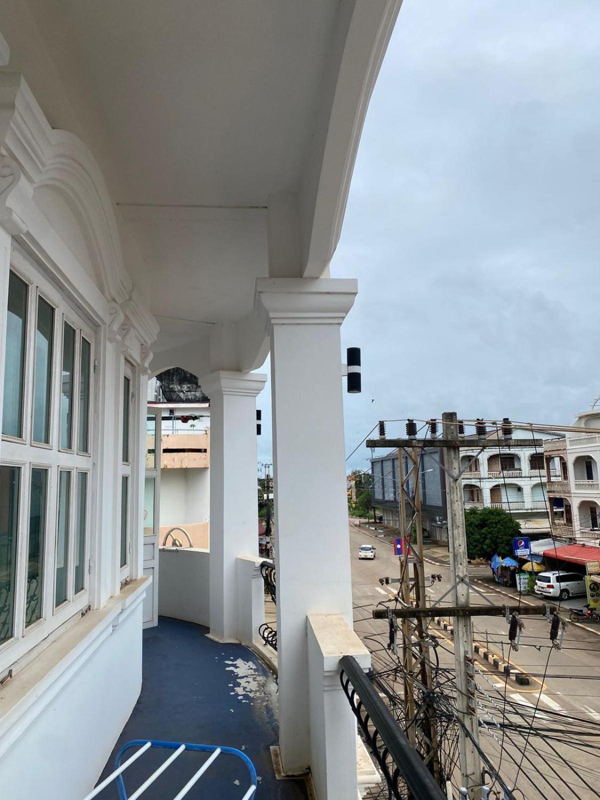 Subinh Hotel And Restaurant Pakse Exterior foto